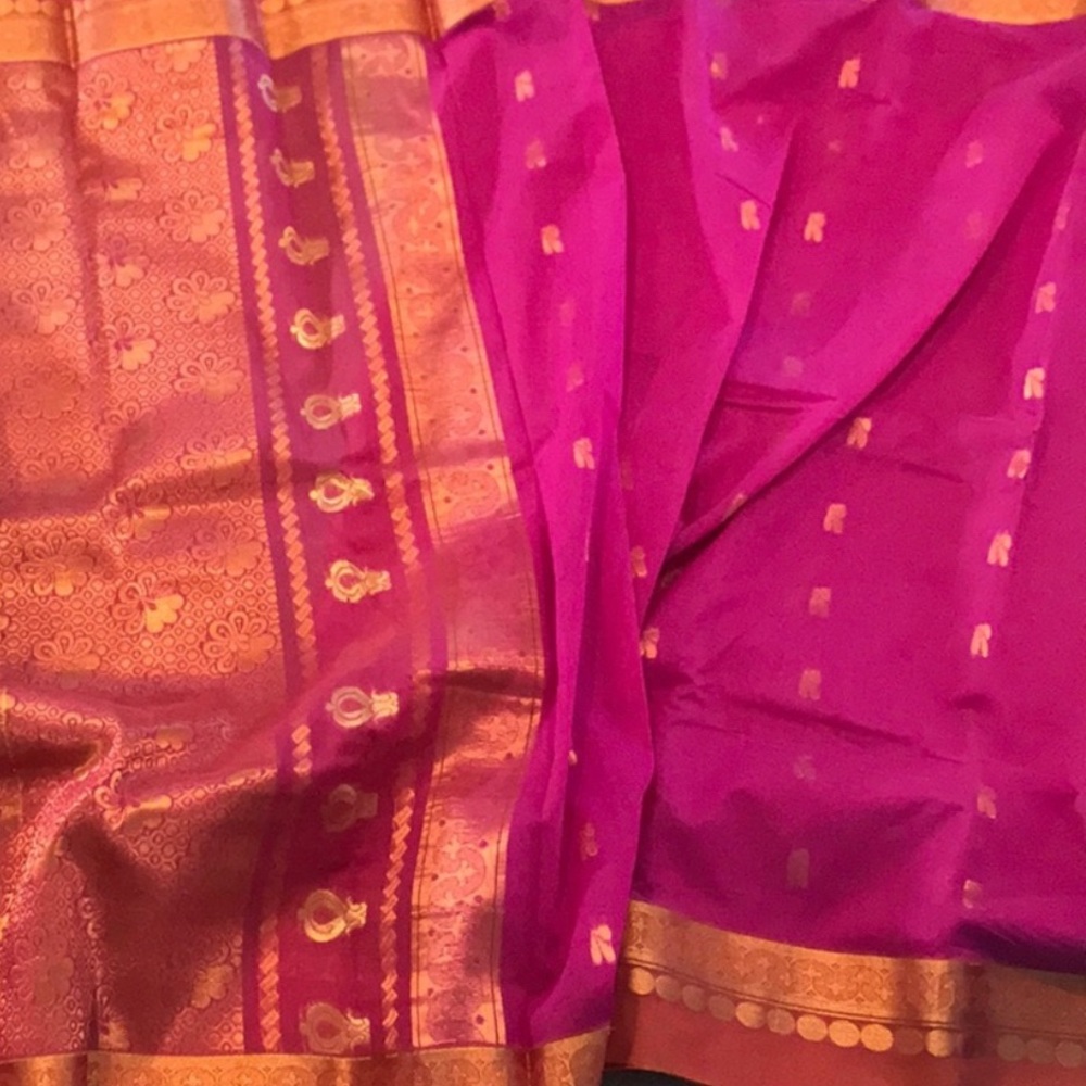 Indian/ Pakistani sarees